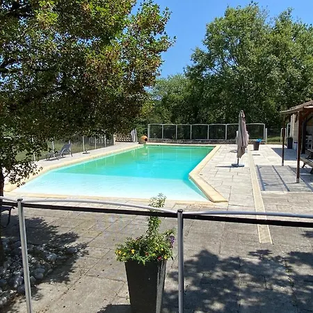 Domainerossignol Lavande Couette-café Gourdon