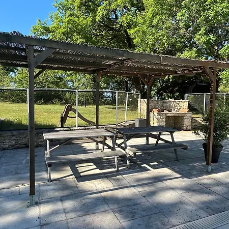 Domainerossignol Lavande Bed & Breakfast